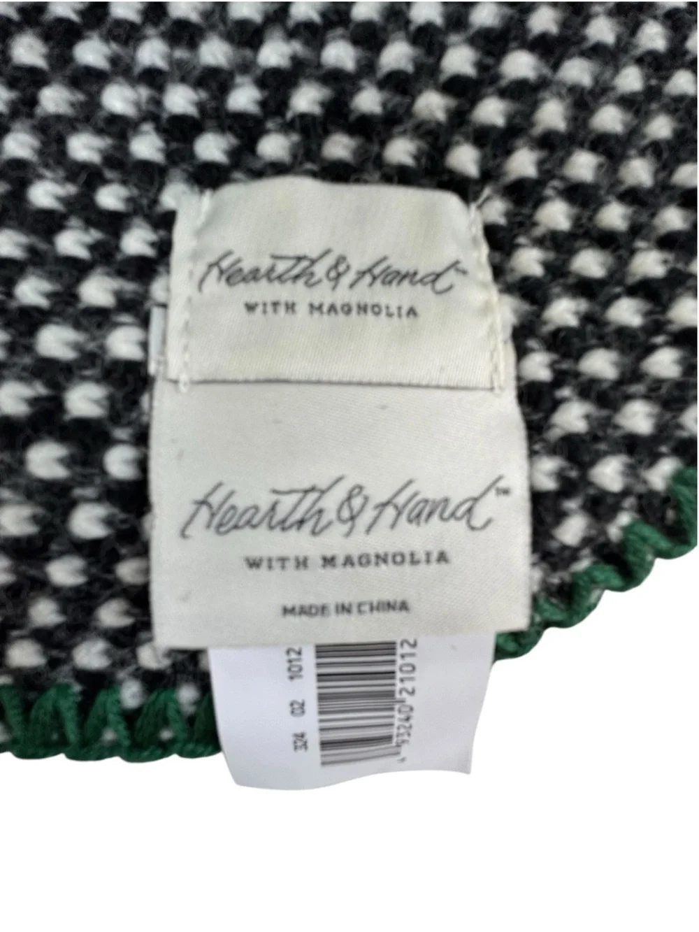 NEW Hearth & Hand with Magnolia Black Woven Stitched Edge Throw Blanket 50 x 60
